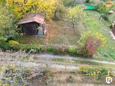 Na predaj pozemok, 288 m², Trenčín