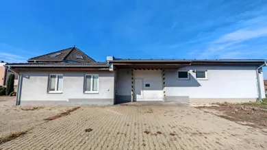 Na predaj objekt, 339 m², Šaľa, Bernolákova