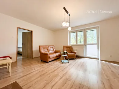 Na prenájom 3-izbový byt, 72 m², Martin, Nálepkova