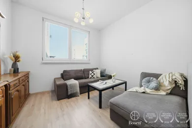 Na predaj 2-izbový byt, 40 m², Rovinka, Hlavna