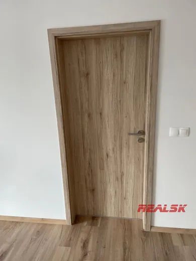 Na predaj 4-izbový byt, 87 m², Nitra