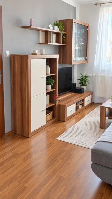 Na predaj 2-izbový byt, 55 m², Michalovce, Jána Hollého