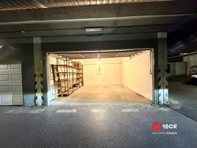 Na prenájom objekt, 42 m², Bratislava-Ružinov, Tomášikova