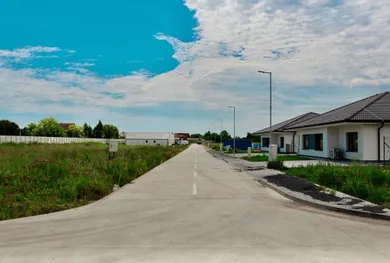 Na predaj pozemok, Piešťany