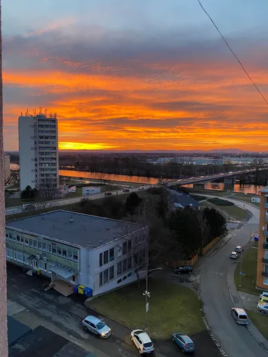 Na predaj 3-izbový byt, 78 m², Hlohovec, Hlohová