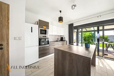 Na predaj 4-izbový dom, 140 m², Hrubá Borša