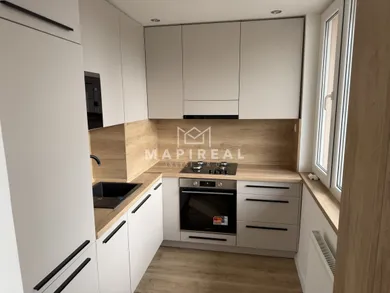 Na predaj 2-izbový byt, 44 m², Košice-Staré Mesto, Vojenská