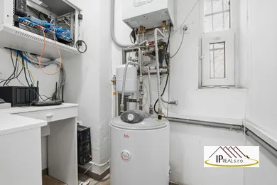 Na predaj objekt, 40 m², Bratislava-Podunajské Biskupice, Mramorová