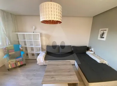 Byty na prenájom 3-izbový, Banská Bystrica · €780