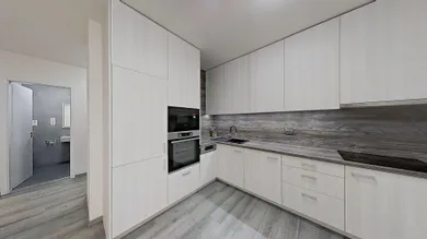 Na predaj 2-izbový byt, 50 m², Bratislava-Devínska Nová Ves