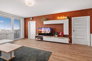 Na predaj 3-izbový byt, 62 m², Slovenský Grob, Dúhová