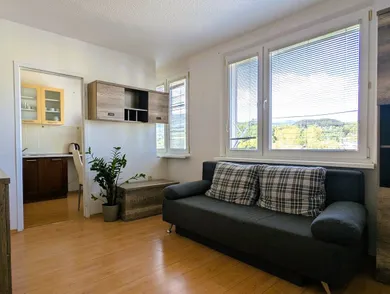 Mieszkania na sprzedaż, 1-pokojowe, Banská Bystrica · €122 000