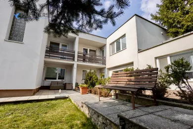Na predaj objekt, 500 m², Bratislava-Nové Mesto, Vidlicová