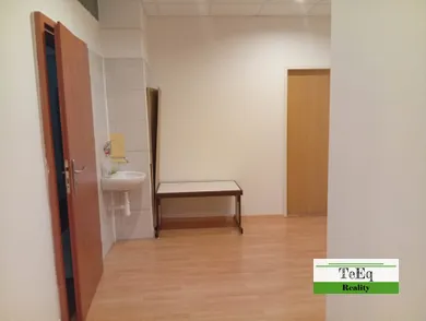 Na prenájom komerčné, 15 m², Banská Bystrica, Zvolenská cesta