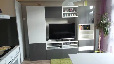 Byty na prenájom 1-izbový, Banská Bystrica · €550