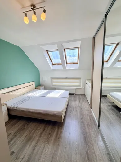 Na prenájom 2-izbový byt, 60 m², Malacky, Bažantnica