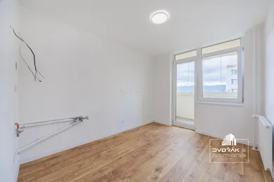 Na predaj 3-izbový byt, 70 m², Banská Bystrica