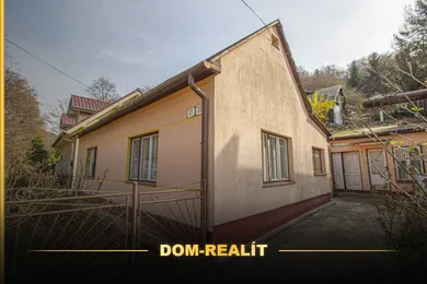 Domy na sprzedaż, Marianka · €230 000