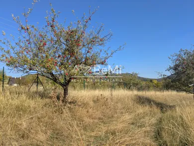 Na predaj pozemok, Nová Baňa, Zajačia dolina