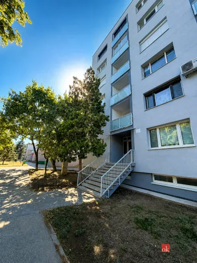 Mieszkania na sprzedaż, 3-pokojowe, Senec · €195 000