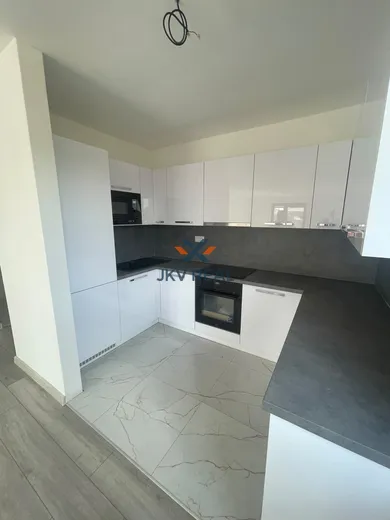 Na predaj dom, 101 m², Levice
