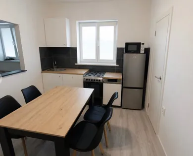 Apartments for rent, 2-room in Bratislava-Nové Mesto · €900