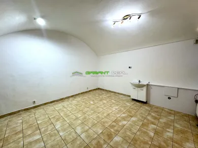 Na prenájom komerčné, 60 m², Prešov, Hlavná
