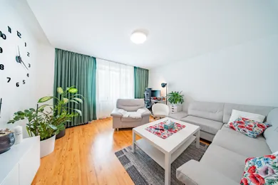 Na predaj 2-izbový byt, 65 m², Košice-Šaca, Železiarenská