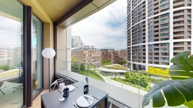 Na predaj 3-izbový byt, 89 m², Bratislava-Staré Mesto, Továrenská