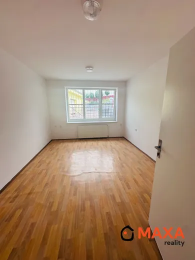 Na prenájom objekt, Prievidza