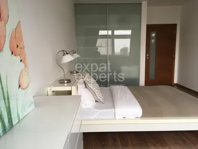 Na prenájom 3-izbový byt, 122 m², Bratislava-Staré Mesto
