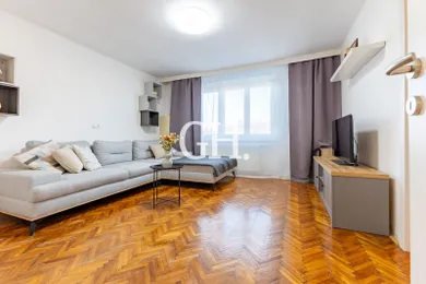 Na predaj 2-izbový byt, 55 m², Košice-Staré Mesto, Pajorova
