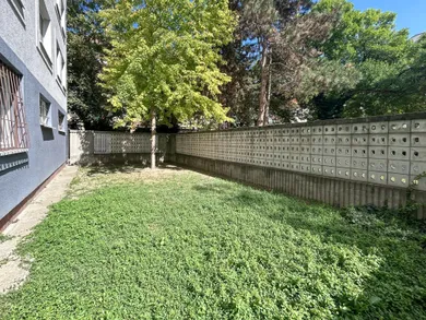 Na prenájom 3-izbový byt, 74 m², Bratislava-Ružinov, Kohútova