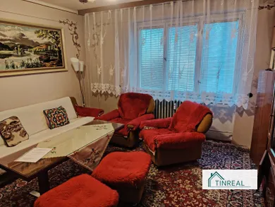 Na predaj 3-izbový byt, 77 m², Snina, Študentská