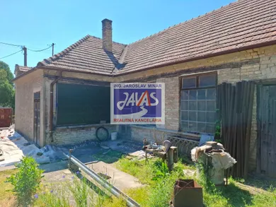 Na predaj pozemok, Zlatná na Ostrove, Škôlkárska