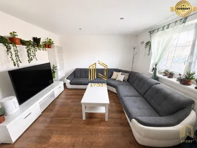 Na predaj 4-izbový dom, 123 m², Dojč
