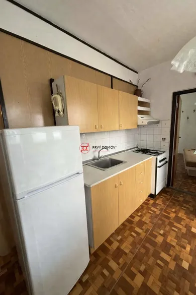 Na predaj 3-izbový byt, 65 m², Galanta, Švermova