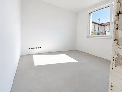 Na predaj 4-izbový byt, 90 m², Dunajská Streda