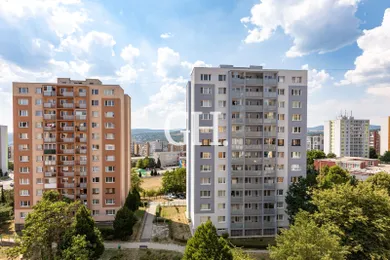 Apartments for sale, 3-room in Košice-Sídlisko Ťahanovce · €183,900