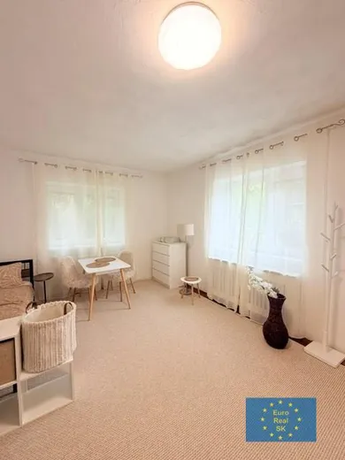 Na prenájom 1-izbový byt, 30 m², Košice-Západ, Popradská