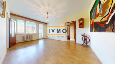 Na predaj 4-izbový byt, 108 m², Bratislava-Karlova Ves, Adámiho