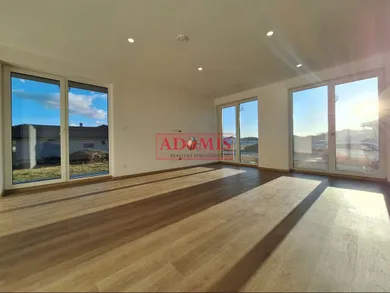 Na predaj dom, 139 m², Čaňa, Hlavná