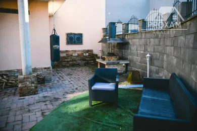 Na predaj 4-izbový dom, 110 m², Lučenec, Jana Husa