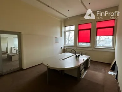 Na prenájom komerčné, Bratislava-Nové Mesto, Bojnická