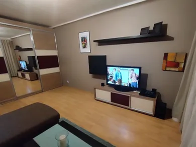 Na predaj 2-izbový byt, 50 m², Bratislava-Ružinov, Rovníková