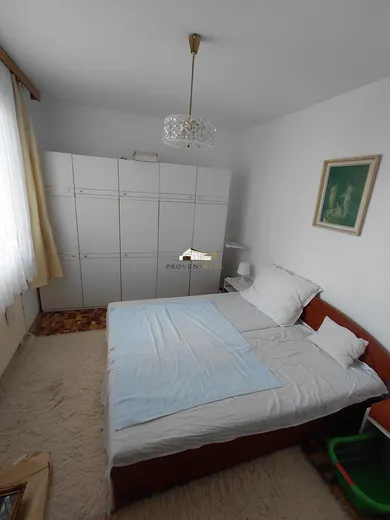 Na predaj 3-izbový byt, 66 m², Bratislava-Petržalka, Budatínska