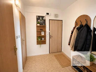 Na predaj 1-izbový byt, 36 m², Vráble, Sídl. Lúky
