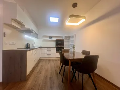 Na prenájom 2-izbový byt, 52 m², Košice-Staré Mesto, Alvinczyho
