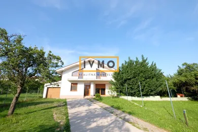 Domy na wynajem, 6-pokojowe, Bratislava-Lamač · €1800