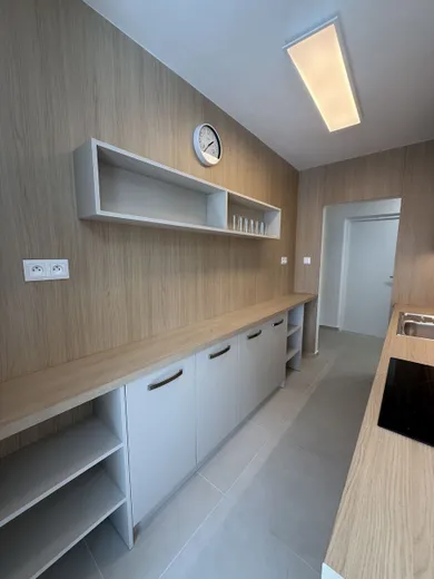 Na prenájom 3-izbový byt, 72 m², Liptovský Mikuláš, Nábrežie 4. Apríla